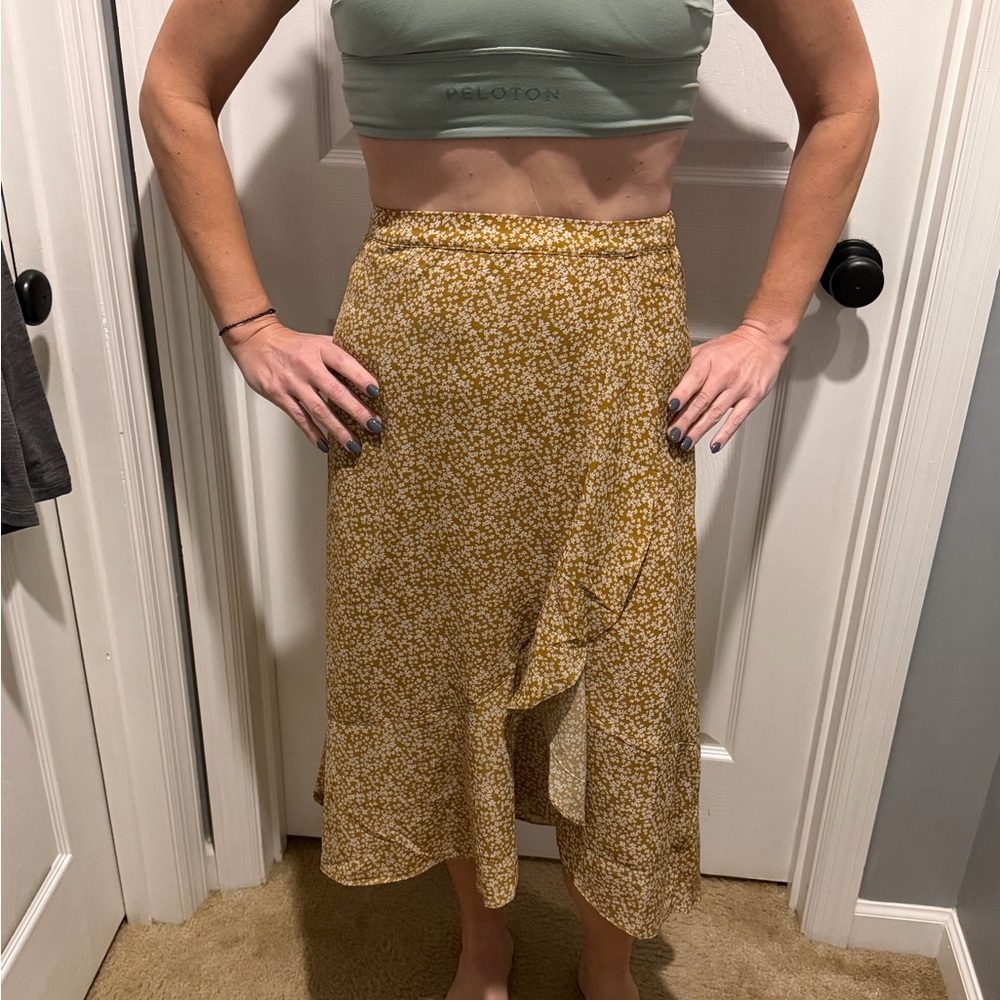 Wishlist Asymmetrical Floral Skirt in Mustard